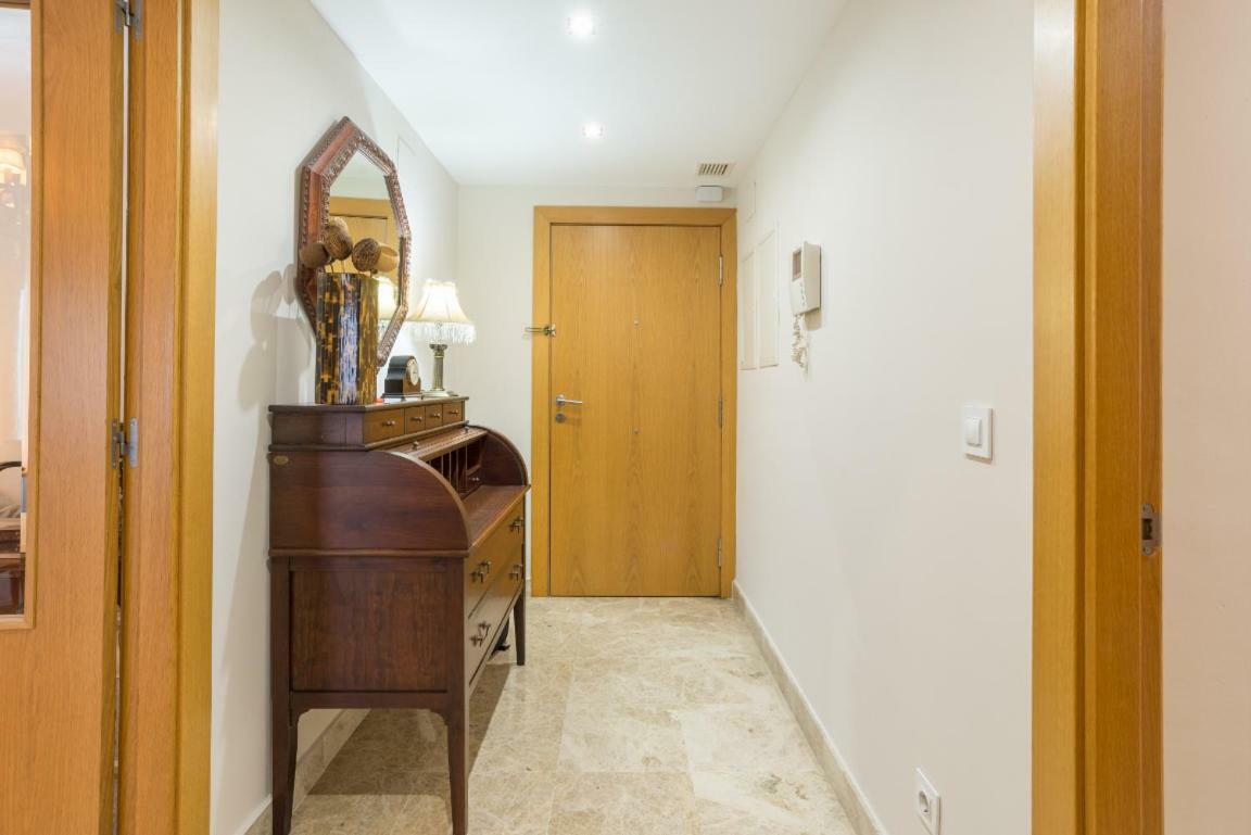 Keywise Perfect Location Next To Maria Zambrano Station, Central , Beach ,Pool And Free Parking Малага Экстерьер фото